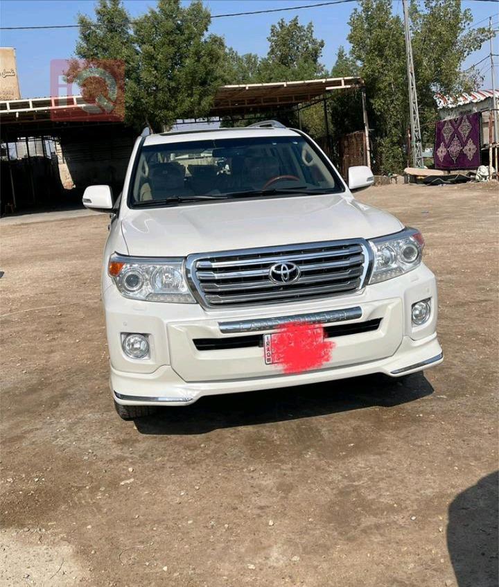 تويوتا لاندكروزر